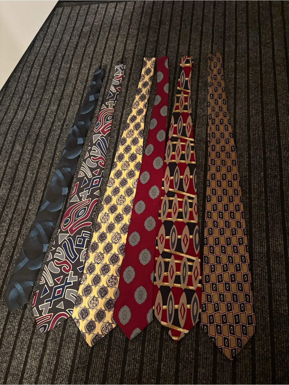 6 Assorted Men's Patterned Neckties - Multi-Color Pack - Picture 1 of 8